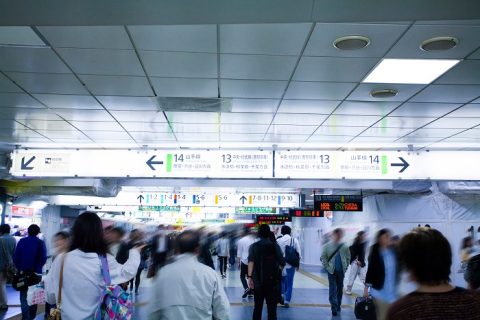 新宿駅構内